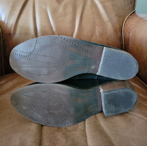 Dolce Vita Black Suede Cowboy Booties, sz 12. - Picture 4 of 7